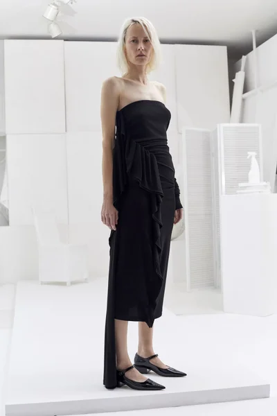 Look 13